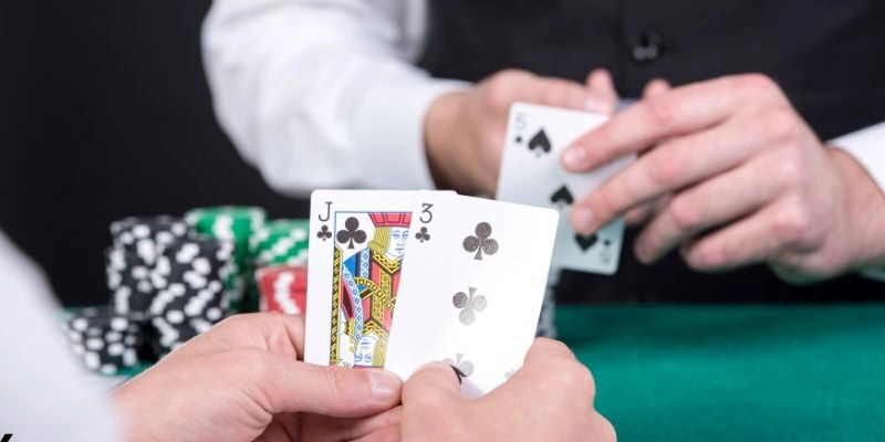 Giới thiệu đôi nét về trò chơi Poker Go88